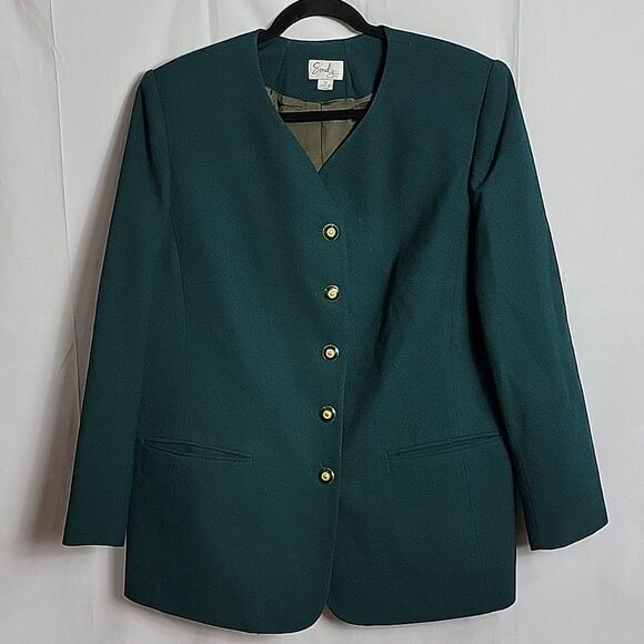 EMILY.. forest green blazer.. - Picture 9 of 15